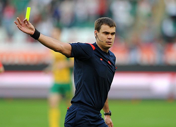 Арбитры матчей 10-го тура чемпионата Рос