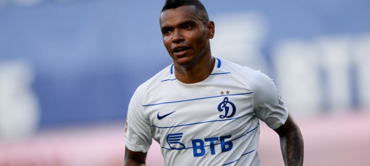 Нападающий московского «Динамо» Вандерсо