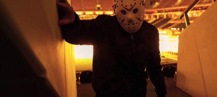 Пятница 13-е. С наступлением сумерек на 