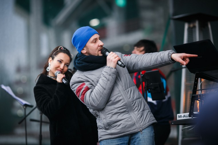 Площадь стадиона перед матчем с «Рубином»