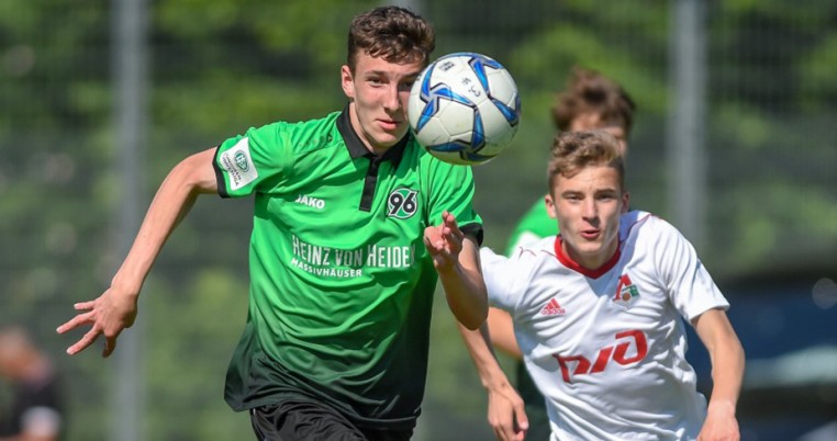 «Локомотив»-2001 дошел до финала B-Junio