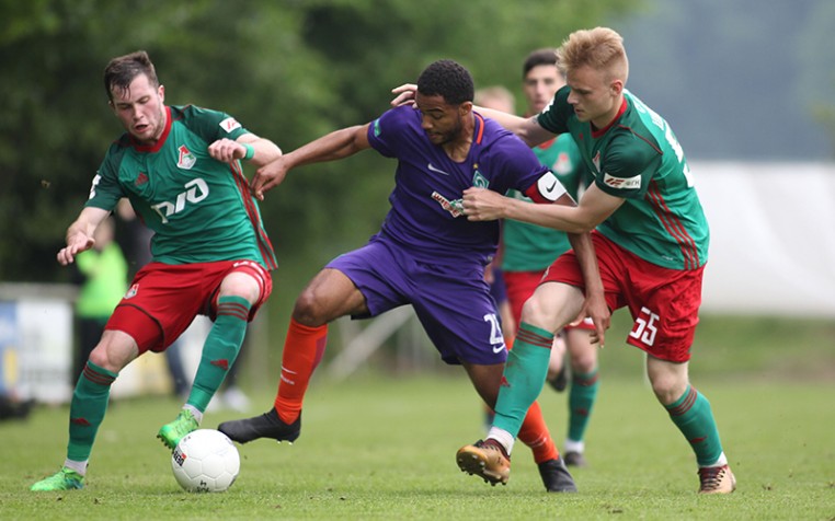 «Молодёжка» в Германии: Две ничьи и удаление