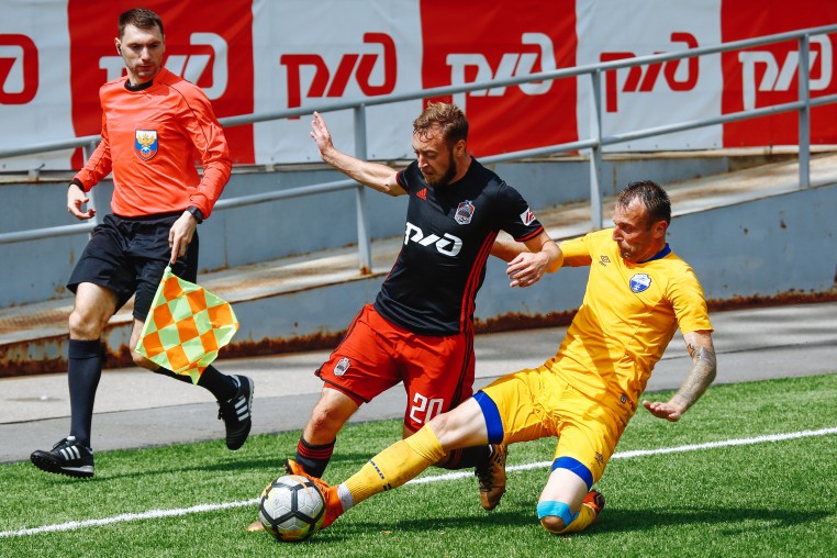 "Казанка" разгромила ФК "Зоркий"