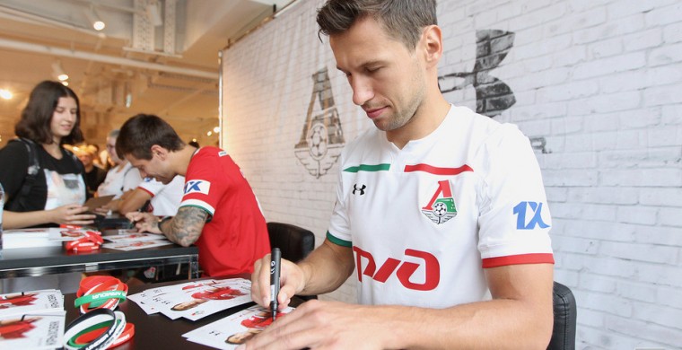 Польский полузащитник Локомотива, забивш