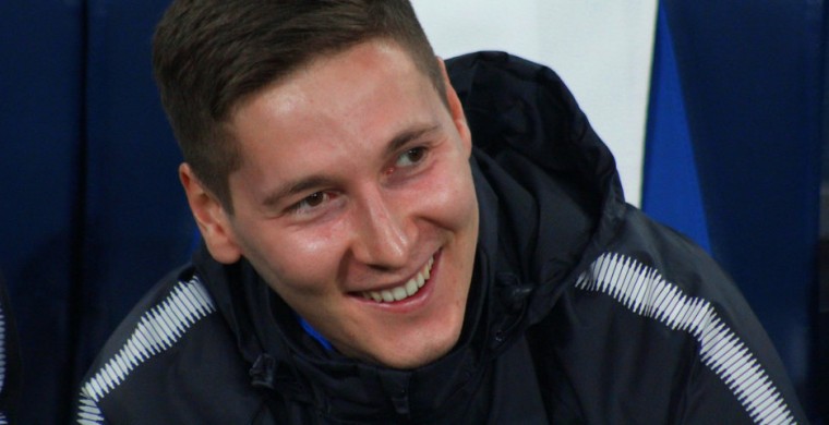 Полузащитник «Зенита» Далер Кузяев подел