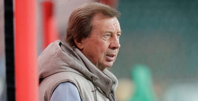 На пресс-конференции после матча с «Ахма