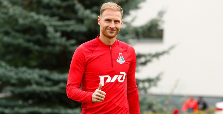 У защитника «Локомотива» Бенедикта Хёвед