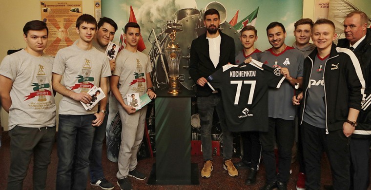 Во вторник «Локомотив» провел день в Рос