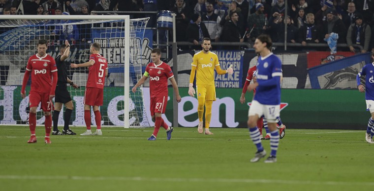 Вратарь «Локомотива» Маринато Гилерме по