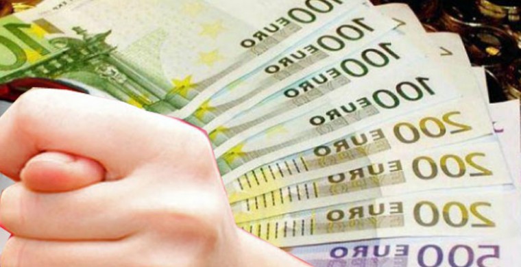 Реформы всегда проводятся в чьих- то инт