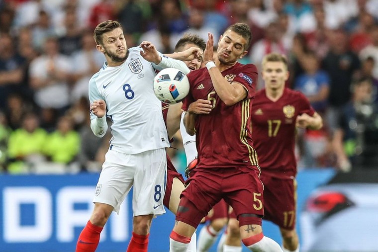 Нойштедтер бесплатно уйдет из «Фенербахче». В «Спартак», «Зенит», «Локомотив»?