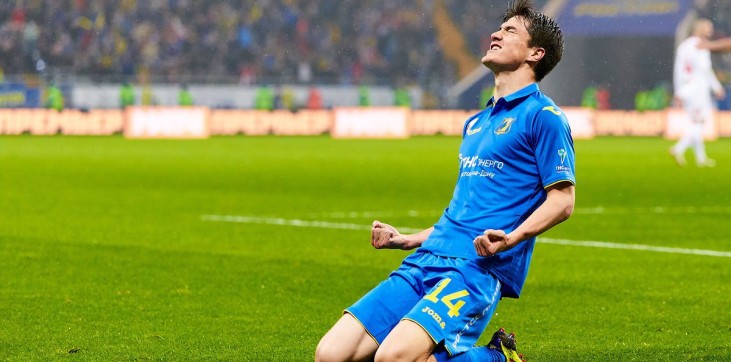 Удача в 23-м туре продолжала широко улыб