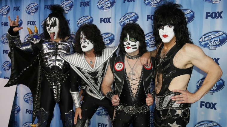 Газонное покрытие на футбольном стадионе