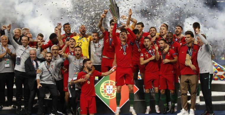 Сборная Португалии обыграла Голландию в 