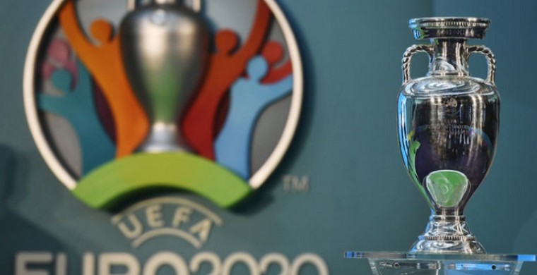 В четверг путевки в финальную часть Евро