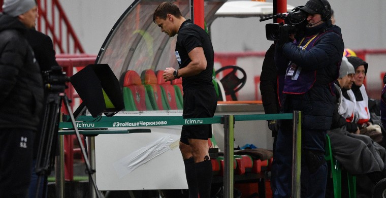 За скандалами и реформами скрылось главн