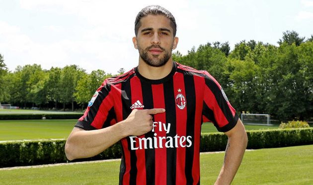 Вместо Диего Лаксальта «россонери» предл