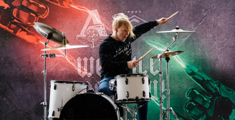 Антон зажигал на крыше знаменитого паров