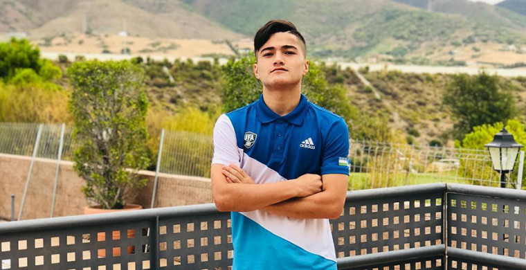 Юрий Белоус, агент полузащитника «Локомо