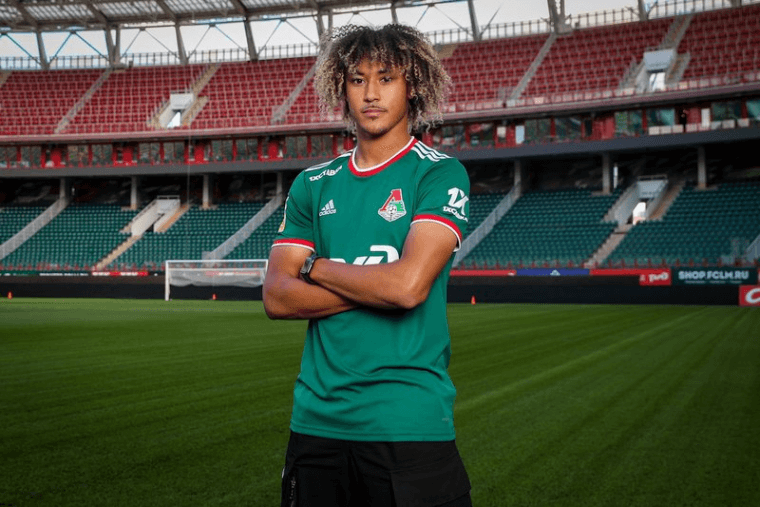 На фоне лучшего трансферного окна в исто