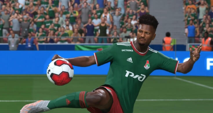 Больше всего внимания в игре к футболист