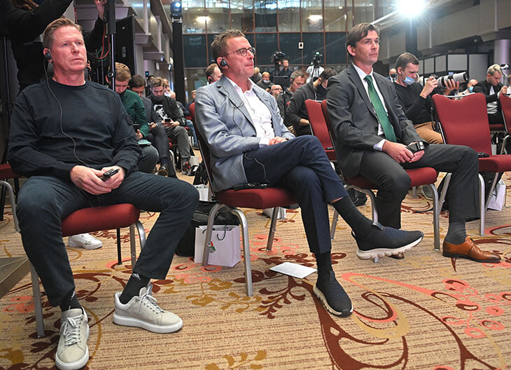 Совсем не европейский путь.  В последнюю