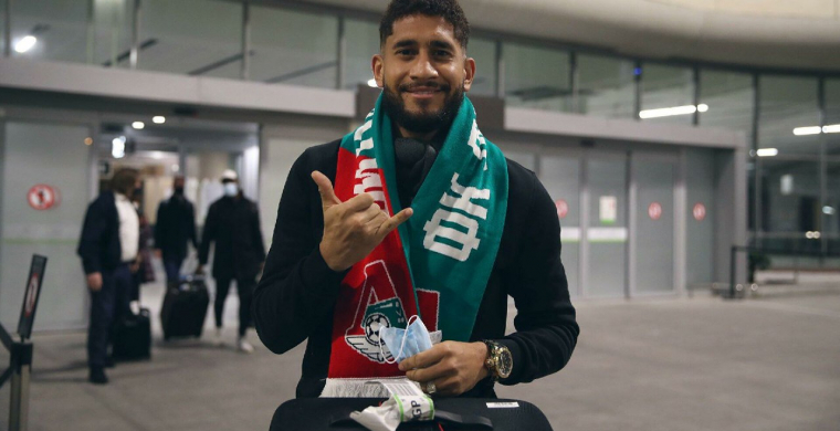 Утро начинается с пересчёта иностранцев 