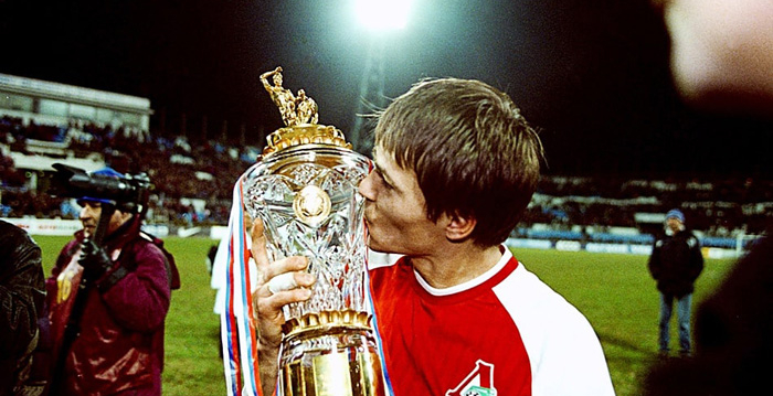 20 лет назад, 21 ноября 2002 года, произ