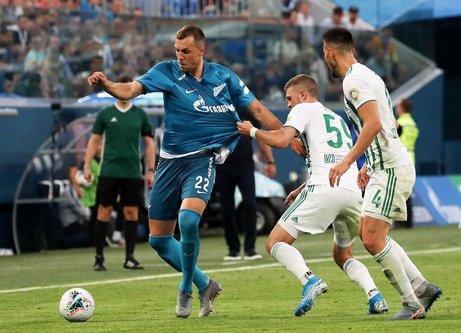 АРТЁМ ДЗЮБА ПРОТИВ ФУТБОЛИСТОВ «АХМАТА»