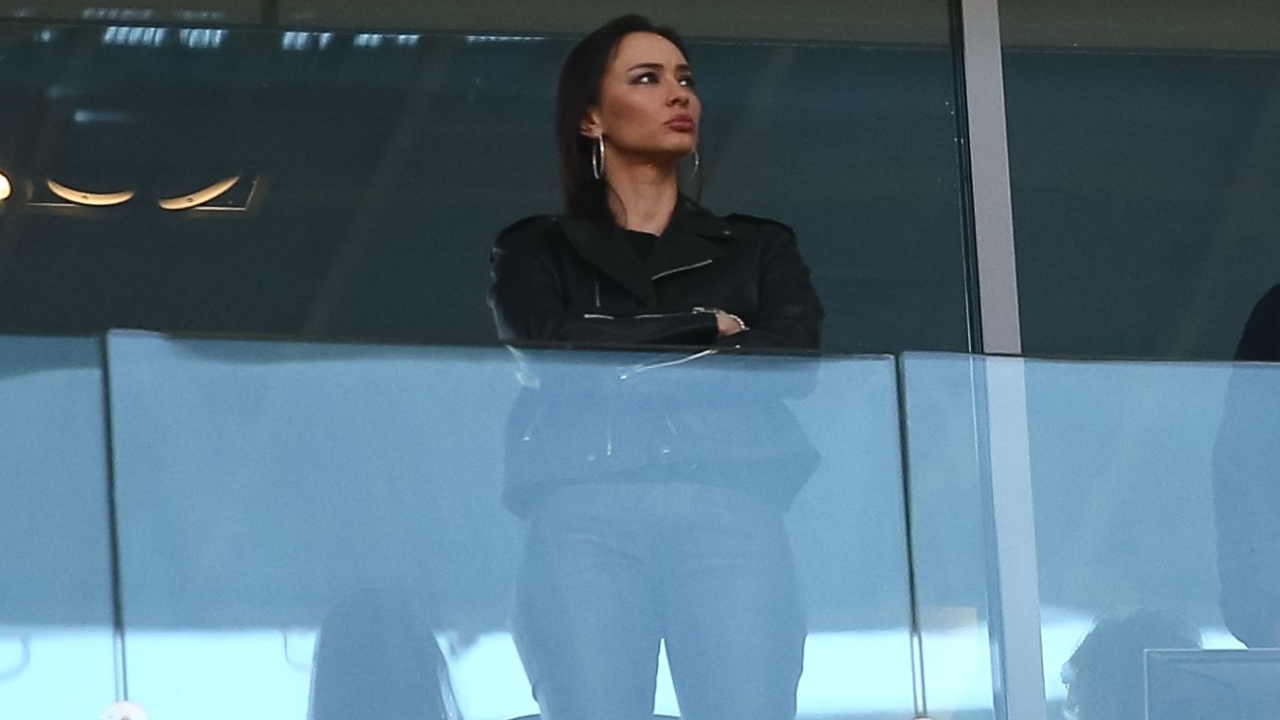 Зарема Салихова, супруга бывшего владель