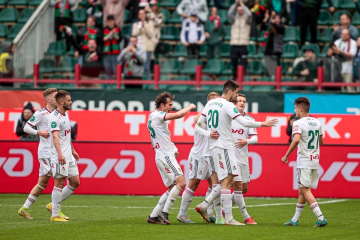 «Локомотив» обыграл «Динамо» со счётом 4