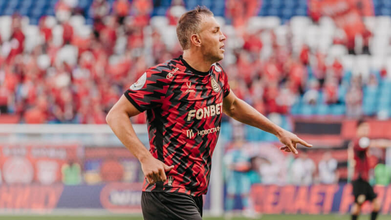 Артем Дзюба