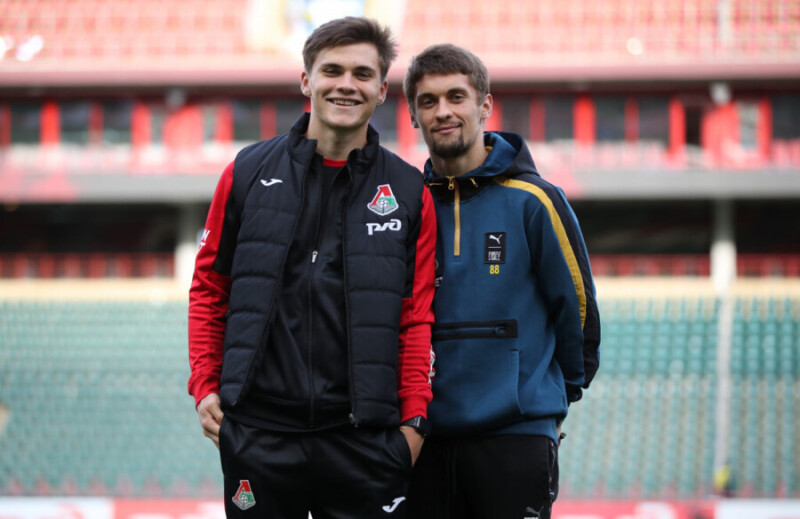 «Моя большая мечта — сыграть втроем с братьями в одном клубе». Интервью Михаила Щетинина