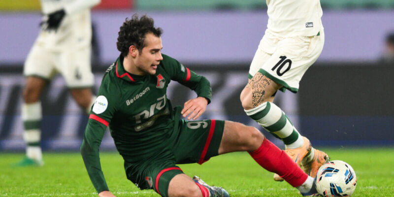 Артем Карпукас