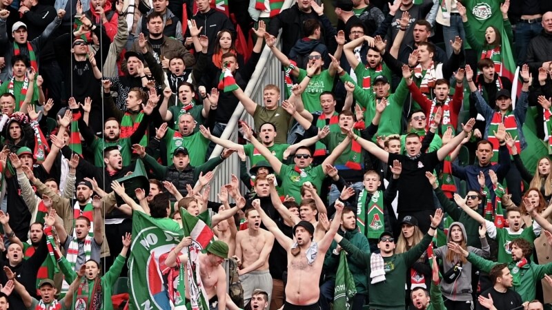 болельщики