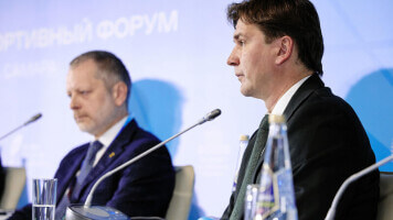 Владимир Леонченко, Академия, молодежка