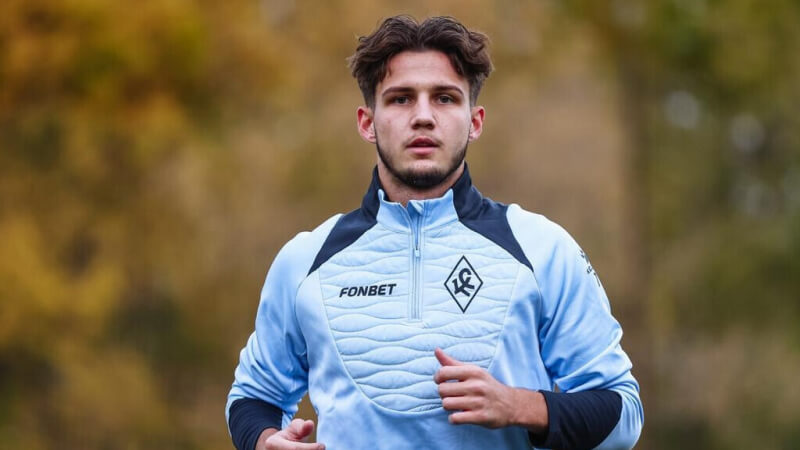 Владимир Кузьмичев