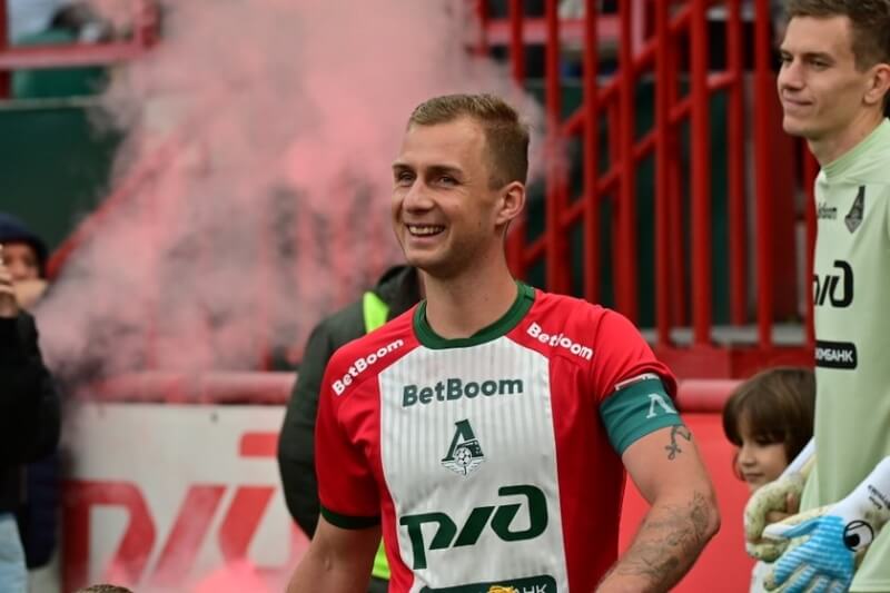 Дмитрий Баринов