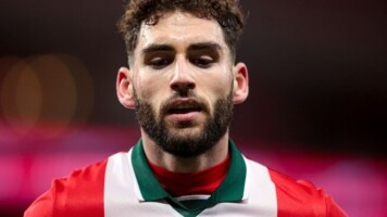 Наир Тикнизян