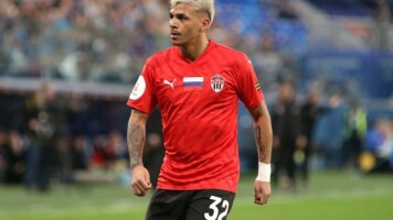 трансферы, Лукас Вера