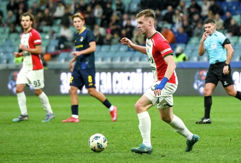 Сильянов: Хочу больше подключаться к атаке, делать голевые передачи и забивать