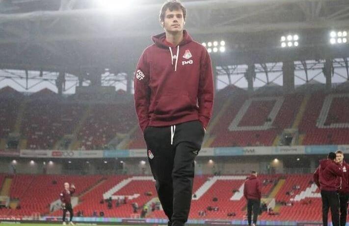 Артем Карпукас