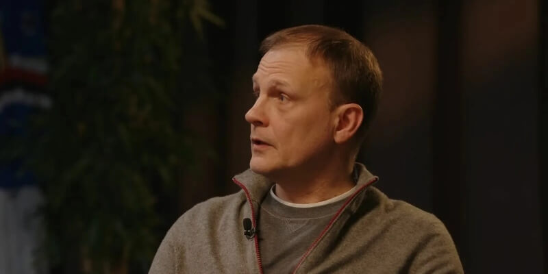 Владимир Кузьмичев