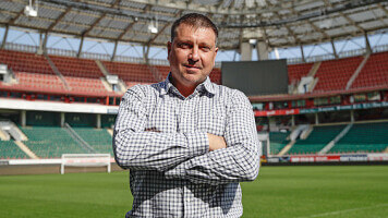 Евгений Харлачев